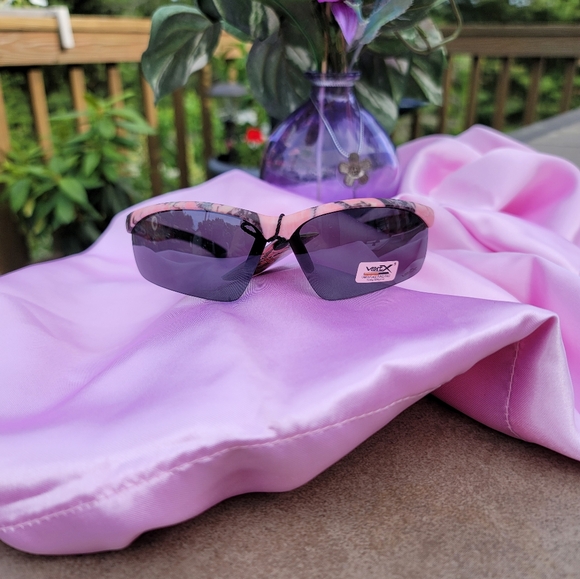 Pink Patterned Sunglasses - Picture 5 of 6